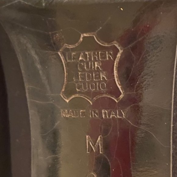 Yves Saint Lauren Black Velvet 9M - Picture 6 of 6